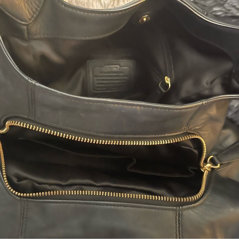 Coach Campbell Black Leather Shoulder Hobo Bag with Gold Accents Coach - Picture 6 of 6